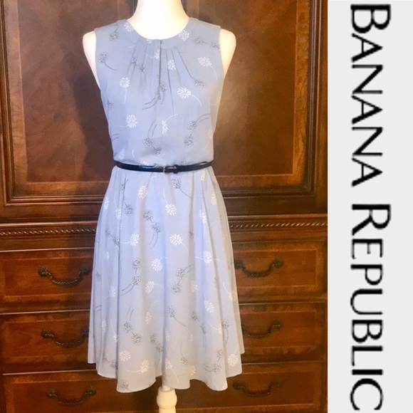 Banana Republic Dresses & Skirts - EUC-BANANA REPUBLIC lovely dress